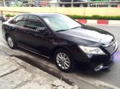 Cần bán xe Toyota Camry 2.0E đời 2014, màu đen, rất mới