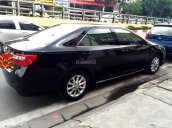 Cần bán xe Toyota Camry 2.0E đời 2014, màu đen, rất mới