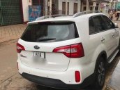 Bán Kia Sorento sản xuất 2016, màu trắng số tự động, giá tốt