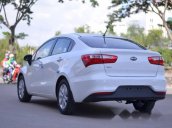 Bán Kia Rio đời 2016, màu trắng, nhập khẩu Hàn Quốc