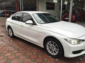 Cần bán gấp BMW 320i đời 2015, màu trắng, nhập khẩu nguyên chiếc