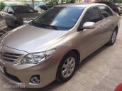 Chủ nhà cần tiền bán gấp xe Toyota Altis 2010 vẫn còn rất mới, xe màu vàng cát- Với giá cực rẻ