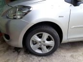 Cần bán xe Toyota Vios đời 2009, màu bạc