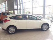 [096.585.7986] Bán xe Ford Focus Trend 1.5 AT Ecoboost Hatchback 2017, đủ màu, giá tốt, hỗ trợ vay trả góp