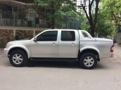 Cần bán xe Isuzu Dmax đời 2005, màu bạc xe gia đình, 250tr