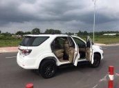 Chính chủ bán xe Toyota Fortuner đời 2015, màu trắng, giá 840tr