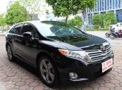 Cần bán xe Toyota Venza 3.5AWD đời 2009, màu đen, nhập khẩu