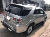 Bán Toyota Fortuner đời 2013, màu bạc, giá 750tr