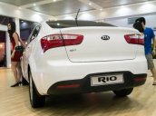 Cần bán Kia Rio đời 2016, màu trắng, xe nhập, 160tr lấy xe ngay, thủ tục nhanh gọn