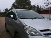 Bán Toyota Innova đời 2010, màu bạc chính chủ