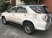 Bán Fortuner 2.5G màu bạc, máy dầu, số sàn, Sx cuối 2012