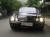 Bán Mercedes E240 năm 2003, màu đen, giá tốt