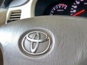 Bán Toyota Innova đời 2010, màu bạc chính chủ