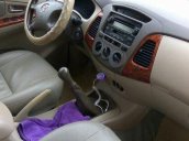 Bán Toyota Innova đời 2010, màu bạc chính chủ