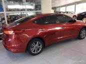 Cần bán xe Hyundai Elantra 1.6AT 2017, khuyến mại Full đồ, giá tốt nhất thị trường, giao xe ngay