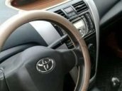 Cần bán xe Toyota Vios 2010, màu trắng chính chủ