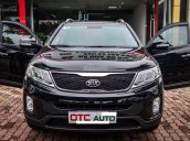 Cần bán Kia Sorento 2.4GATH đời 2014, màu đen