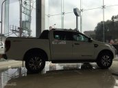 Ford Ranger 2017 chỉ 150 triệu nhận xe ngay tặng thùng lót, phim cách nhiệt giảm 70 triệu xe giao ngay