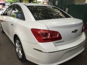 Cần bán Chevrolet Cruze LTZ năm 2015, màu trắng