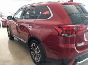 Bán Mitsubishi Outlander năm 2017, màu đỏ