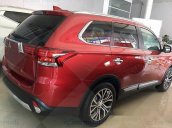 Bán Mitsubishi Outlander năm 2017, màu đỏ