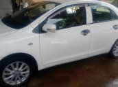 Cần bán xe Toyota Vios E đời 2010, màu trắng