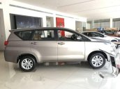 Bán Toyota Innova đời 2017, màu xám, 743 triệu