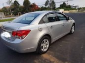 Bán ô tô Chevrolet Cruze đời 2011, màu bạc