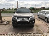 Bán Toyota Fortuner G đời 2017, màu đen, máy dầu