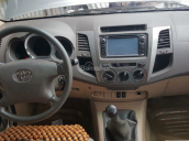 Bán Toyota Fortuner G năm 2010, màu bạc, giá 625tr