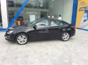 Bán Chevrolet Cruze LTZ 1.8L đời 2017, màu đen 699tr, KM 70tr