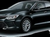 Cần bán xe Toyota Camry 2.0E AT đời 2017