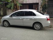 Cần bán Toyota Vios E đời 2012, màu bạc