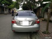 Cần bán Toyota Vios E đời 2012, màu bạc