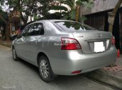 Cần bán Toyota Vios E đời 2012, màu bạc