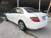 Cần bán Mercedes C200 đời 2008, màu trắng