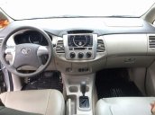 Bán xe cũ Toyota Innova G 2013, màu bạc số tự động