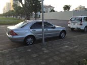 Bán Mercedes C180 đời 2001, màu bạc, nhập khẩu số tự động