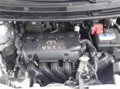 Bán ô tô Toyota Vios E đời 2010, màu bạc như mới