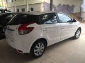 Bán ô tô Toyota Yaris 2017, màu trắng 