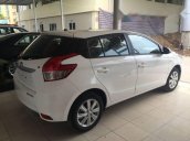 Bán ô tô Toyota Yaris 2017, màu trắng 