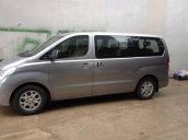 Cần bán lại xe Hyundai Starex sản xuất 2012, màu bạc