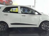 Bán ô tô Hyundai Grand i10 1.0MT năm 2017, màu trắng