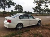 Bán BMW 3 Series 320i đời 2011, màu trắng, xe nhập còn mới, 655tr