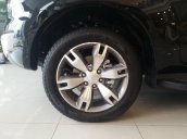 Cần bán xe Ford Everest 2.2L 4x2 Titanium AT đời 2017, nhập khẩu