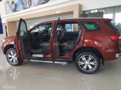 Bán ô tô Ford Everest 2.2L 4x2 Titanium AT đời 2017, màu đỏ