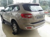 Bán ô tô Ford Everest 2.2L 4x2 AT Trend đời 2017, nhập khẩu