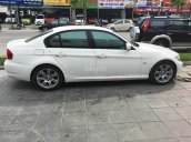 Cần bán gấp BMW 3 Series 320i 2011, màu trắng, nhập khẩu, giá tốt