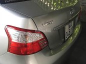 Bán Toyota Vios đời 2012, màu bạc chính chủ