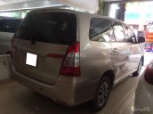 Cần bán Toyota Innova 2.0E, sản xuất 2015